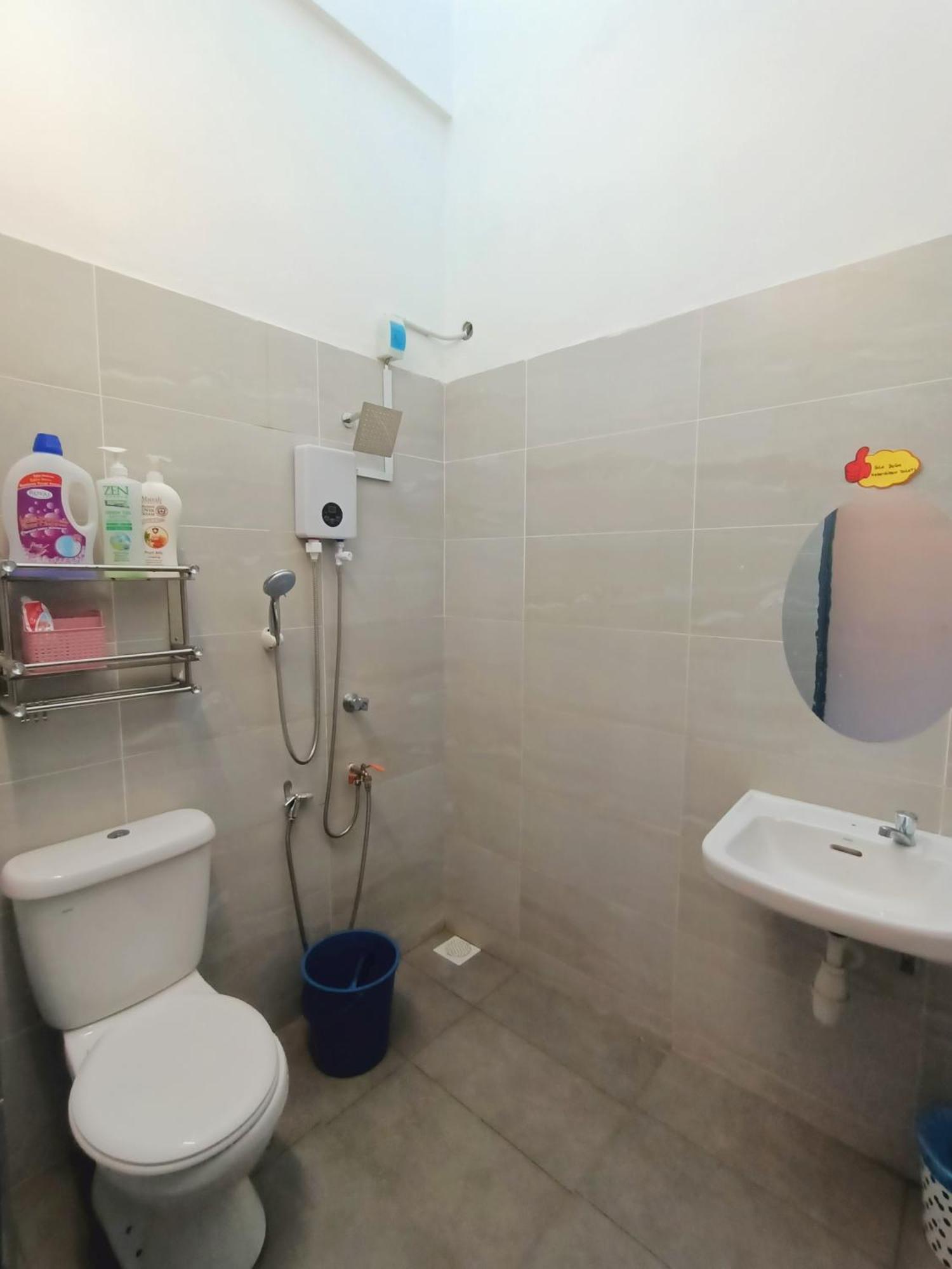 Asfa Holiday home *